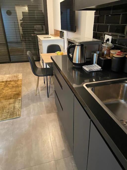 Lovely Flat In Tel Aviv 32 Apartment Exterior foto